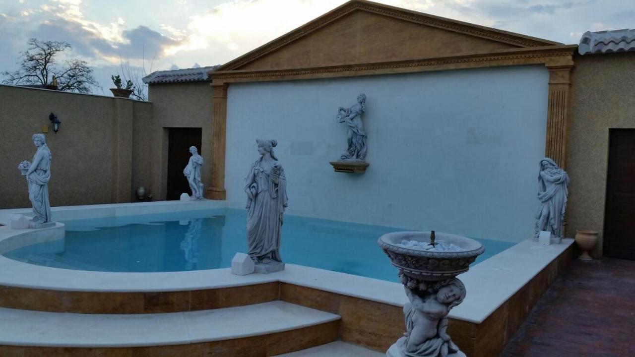 La Fuente Romana Campo-Nubes المظهر الخارجي الصورة